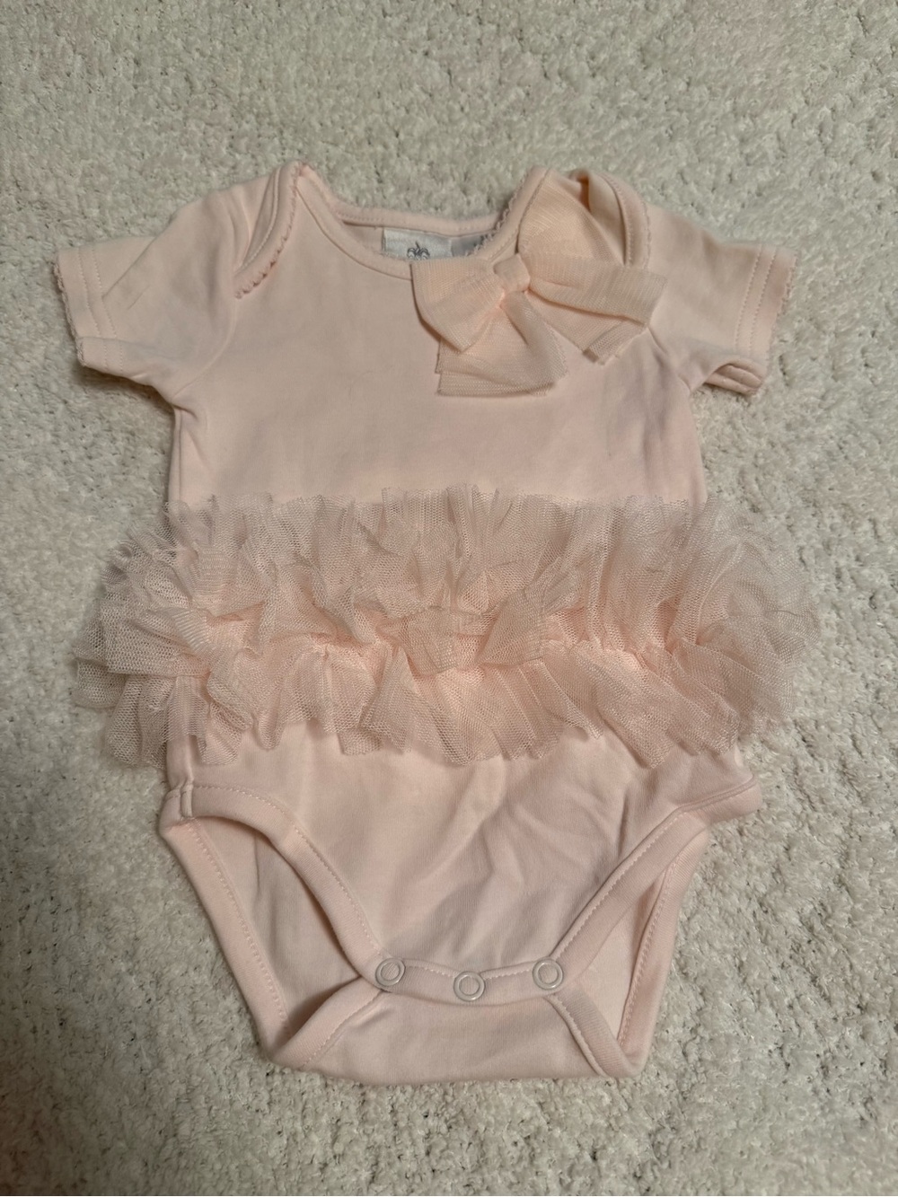 FAO Schwarz Pink Ruffle Bow One-Piece Bodysuit